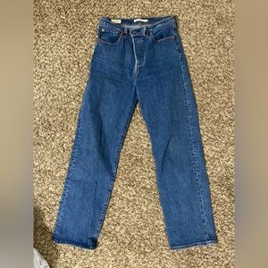 Levi’s Ribcage Straight Jeans